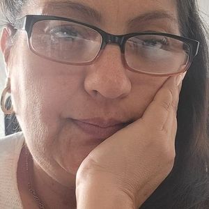 Meet your Posher, Alejandra